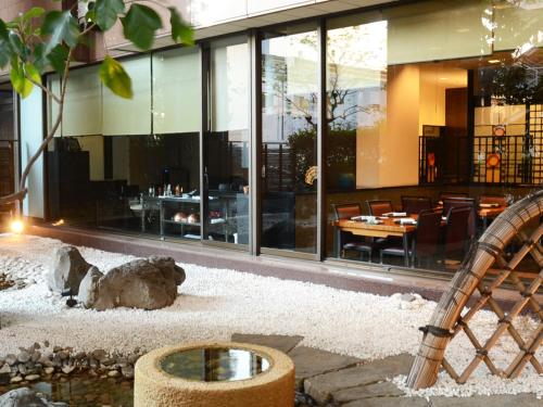 렘브란트 호텔 아츠기 (Rembrandt Hotel Atsugi) in 아츠기 렘브란트 호텔 아츠기 (Rembrandt Hotel Atsugi) in 아츠기