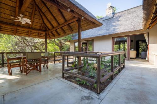 Raptors Lodge in Худспройт Raptors Lodge in Худспройт