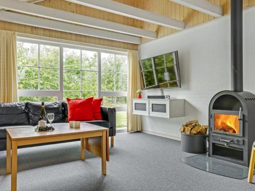 Holiday Home Munder - 1-2km to the inlet by Interhome in Falen Holiday Home Munder - 1-2km to the inlet by Interhome in Falen