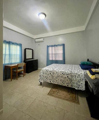 Hilltop View Apartment in Belmont Hilltop View Apartment in Belmont