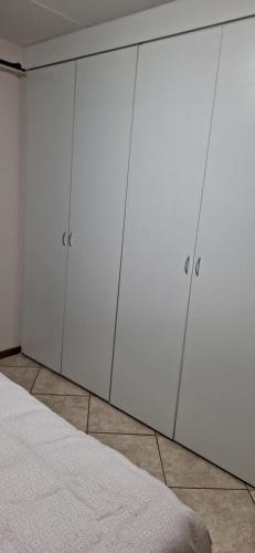 Your Home Away from Home in Sunnyridge Your Home Away from Home in Sunnyridge