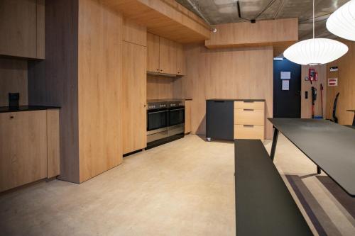 cuina, A Place To Hotel Esbjerg in Esbjerg cuina, A Place To Hotel Esbjerg in Esbjerg