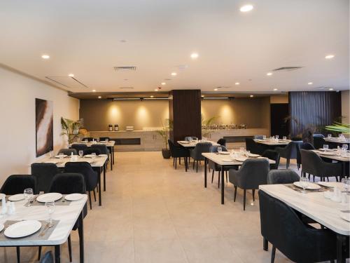 Restaurante, Hotel One Vogue Mall 35 Rawalpindi in Rawalpindi Restaurante, Hotel One Vogue Mall 35 Rawalpindi in Rawalpindi