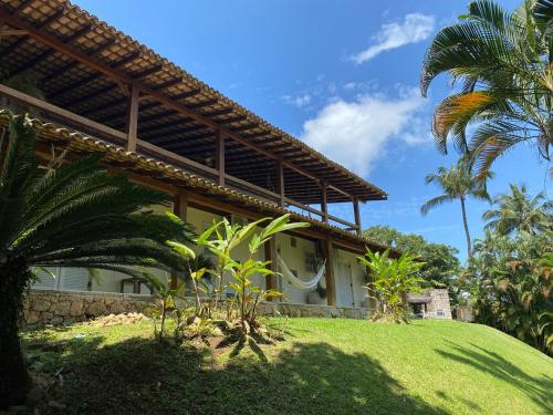 Wonderful beachfront house in Praia da Siriuba Wonderful beachfront house in Praia da Siriuba