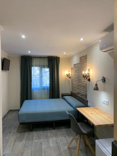 Hostal Milana Girona in Centre de Girona Hostal Milana Girona in Centre de Girona