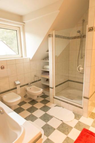 Ferienwohnung Burg Eltz in Treis-Karden Ferienwohnung Burg Eltz in Treis-Karden