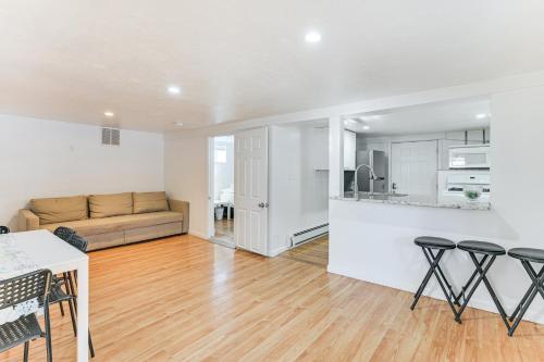 12 Mi to Dtwn Boston Apartment in Braintree in Braintree 12 Mi to Dtwn Boston Apartment in Braintree in Braintree