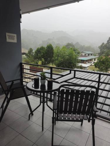 Balcony/terrace, Vinzsugudhomestay in Penampang Balcony/terrace, Vinzsugudhomestay in Penampang