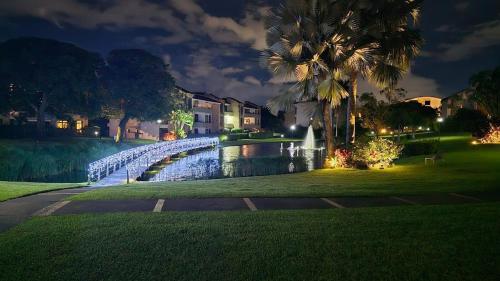 Apartamento en condominio Avalon Country Club,Santa Ana, 4 personas, terraza, restaurante, piscina, in 圣安娜 Apartamento en condominio Avalon Country Club,Santa Ana, 4 personas, terraza, restaurante, piscina, in 圣安娜