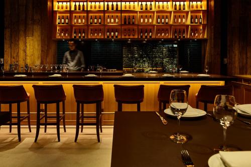 Bar/lounge, remm Roppongi near Roppongi Hills, Shop & Restaurant Bar/lounge, remm Roppongi near Roppongi Hills, Shop & Restaurant