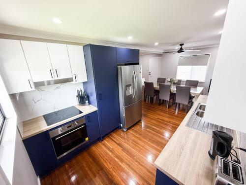 Chic Retreat Vintage and Modern in Mount Louisa Chic Retreat Vintage and Modern in Mount Louisa