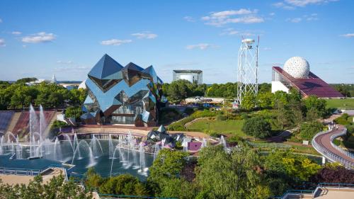 Létesítmények, La Galuche in Poitiers-Futuroscope Létesítmények, La Galuche in Poitiers-Futuroscope