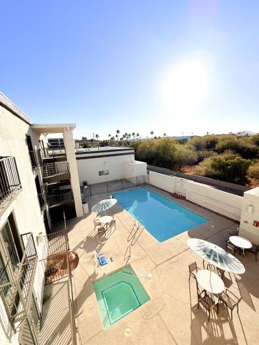 Studio 6 Suites Tucson, AZ – Airport / Kino Sports Complex in Tucson Suburbs Studio 6 Suites Tucson, AZ – Airport / Kino Sports Complex in Tucson Suburbs