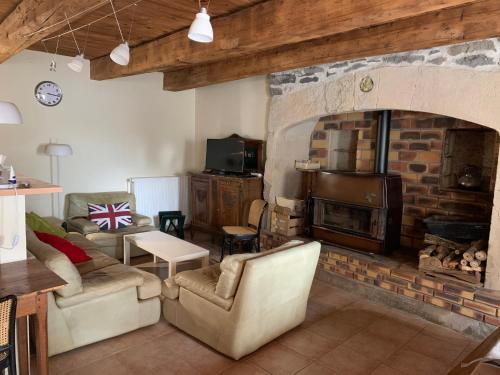 Konyha, Gîte des 2 Lacs (Gite des 2 Lacs) in La Godivelle Konyha, Gîte des 2 Lacs (Gite des 2 Lacs) in La Godivelle