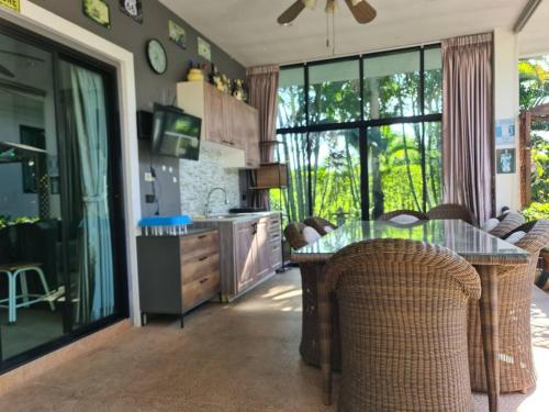 Kitchen, SB Holiday Resort - Chiang Mai in Saraphi Kitchen, SB Holiday Resort - Chiang Mai in Saraphi