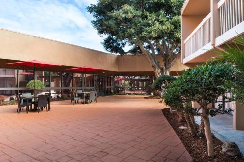 景觀, 奧克斯納德文圖拉萬怡酒店 (Courtyard Oxnard Ventura) in 歐克斯納德 (CA) 景觀, 奧克斯納德文圖拉萬怡酒店 (Courtyard Oxnard Ventura) in 歐克斯納德 (CA)