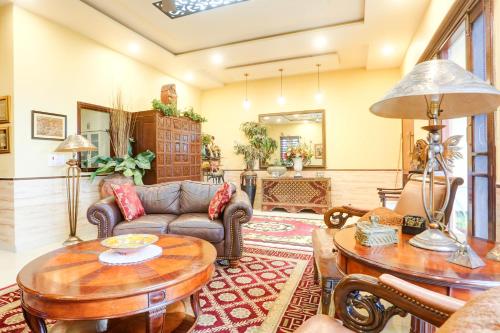 Lobby, Hotel O Himmat House in Nawanshahr Lobby, Hotel O Himmat House in Nawanshahr