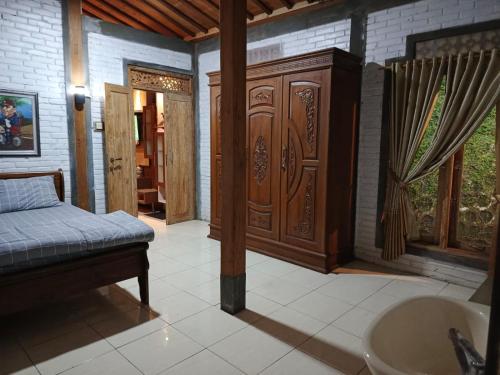 Rumpal Cafe dan Vila near Pinus Pengger Nature Tourism Rumpal Cafe dan Vila near Pinus Pengger Nature Tourism