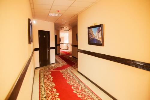 Faciliteiten, Gubernia in Kharkiv Faciliteiten, Gubernia in Kharkiv