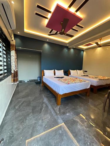 MEENAKSHI GUEST Inn in Kamalapur MEENAKSHI GUEST Inn in Kamalapur