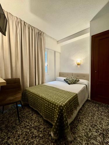 Hotel BH Los Ángeles (Hotel BH Los Angeles) in 贝尼多姆 Hotel BH Los Ángeles (Hotel BH Los Angeles) in 贝尼多姆
