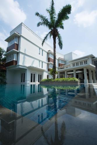 Utvendig, The Shalimar Boutique Hotel near Brawijaya museum Utvendig, The Shalimar Boutique Hotel near Brawijaya museum