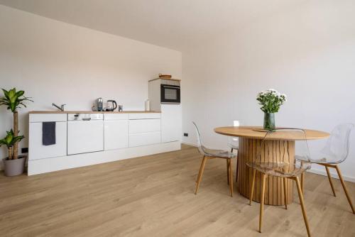Konyha, Bright Suite I Sauna I TV I Kitchen in Gerolstein Konyha, Bright Suite I Sauna I TV I Kitchen in Gerolstein