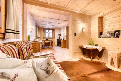 ห้องส่วนกลางสำหรับนั่งเล่น/ดูทีวี, Ferienhaus Bernardas Huesle in ชเนพเฟา ห้องส่วนกลางสำหรับนั่งเล่น/ดูทีวี, Ferienhaus Bernardas Huesle in ชเนพเฟา