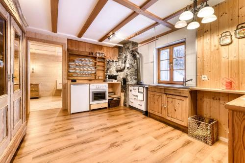 ห้องครัว, Ferienhaus Bernardas Huesle in ชเนพเฟา ห้องครัว, Ferienhaus Bernardas Huesle in ชเนพเฟา