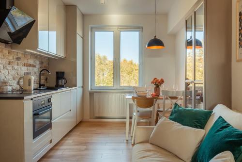 Cozinha, Cozy Apartment with Balcony near Old Town Gdańsk by Rent like home (Cozy Apartment with Balcony near Old Town Gdansk by Rent like home) in Outro Cozinha, Cozy Apartment with Balcony near Old Town Gdańsk by Rent like home (Cozy Apartment with Balcony near Old Town Gdansk by Rent like home) in Outro