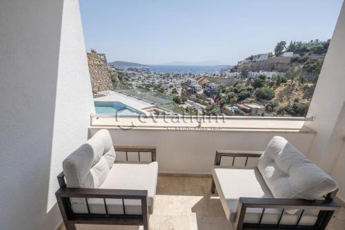 Villa Castle by EvTatilim in Омурка Villa Castle by EvTatilim in Омурка