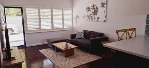 Guestroom, Inviting Stay Close to Rockingham and Palm Beach - Hosted by Canstay in Rockingham Guestroom, Inviting Stay Close to Rockingham and Palm Beach - Hosted by Canstay in Rockingham