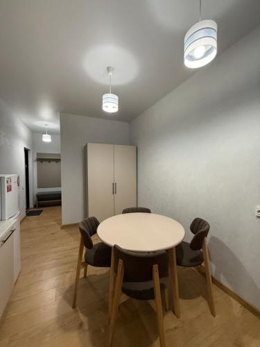 Green door in Kolomiya Green door in Kolomiya