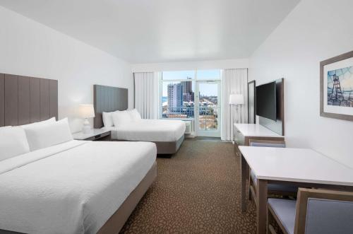 เบสต์ เวสเทิร์น พรีเมียร์ เดอะ ไทด์ (Best Western Premier The Tides) in ออเรนจ์บีช (AL) เบสต์ เวสเทิร์น พรีเมียร์ เดอะ ไทด์ (Best Western Premier The Tides) in ออเรนจ์บีช (AL)