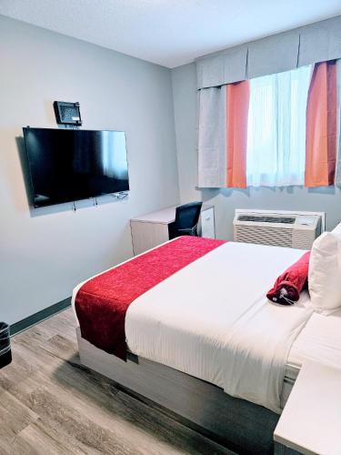 Ramada by Wyndham West Edmonton Hotel & Suites in เอ็ดมอนตัน (AB) Ramada by Wyndham West Edmonton Hotel & Suites in เอ็ดมอนตัน (AB)