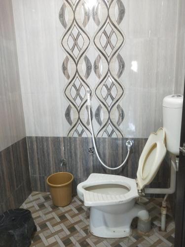 Nikhileshwar hotel in Omkareshwar Nikhileshwar hotel in Omkareshwar