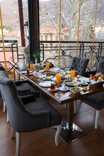 餐飲選擇, 舍奇皇宮酒店 (Sheki Palace Hotel) in 舍基 餐飲選擇, 舍奇皇宮酒店 (Sheki Palace Hotel) in 舍基