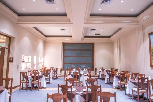 餐廳, 伊莎貝爾里克爾梅格蘭酒店 (Gran Hotel Isabel Riquelme) in 奇廉 餐廳, 伊莎貝爾里克爾梅格蘭酒店 (Gran Hotel Isabel Riquelme) in 奇廉