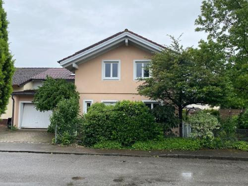 Auszeit - Wohnung mit Garten und Bergblick in Μπαντ Άιμπλινγκ Auszeit - Wohnung mit Garten und Bergblick in Μπαντ Άιμπλινγκ