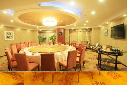 This photo about Qingdao Hanyuan Century Hotel shared on HyHotel.com