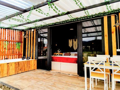 Romantico Glamping tipo contenedor con Jacuzzi cerca al lago de Paipa in Paipa Romantico Glamping tipo contenedor con Jacuzzi cerca al lago de Paipa in Paipa