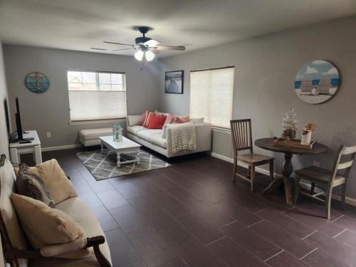 Well Maintained Nestled Gem in 維珍尼亞城(NV) Well Maintained Nestled Gem in 維珍尼亞城(NV)