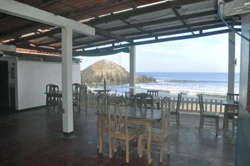 Playa Roca Beach Hotel in 拉斯彭尼塔斯 Playa Roca Beach Hotel in 拉斯彭尼塔斯