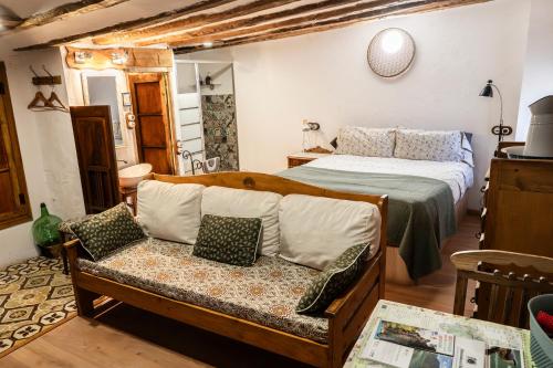 浴室, CASA RURAL EL BÚ - B&B Alto Tajo Alojamiento Rural Guadalajara (CASA RURAL EL BU - B&B Alto Tajo Alojamiento Rural Guadalajara) in 佩拉萊霍斯德拉斯特魯查斯 浴室, CASA RURAL EL BÚ - B&B Alto Tajo Alojamiento Rural Guadalajara (CASA RURAL EL BU - B&B Alto Tajo Alojamiento Rural Guadalajara) in 佩拉萊霍斯德拉斯特魯查斯