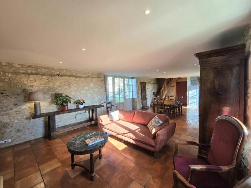 Belle maison percheronne restauree, ideale pour 5 personnes, proche Bastides et sites touristiques. in Monsac Belle maison percheronne restauree, ideale pour 5 personnes, proche Bastides et sites touristiques. in Monsac