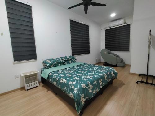 MeRiz Islamic Homestay, Bukit Beruntung near Pasar Malam Bukit Sentosa Night Market MeRiz Islamic Homestay, Bukit Beruntung near Pasar Malam Bukit Sentosa Night Market