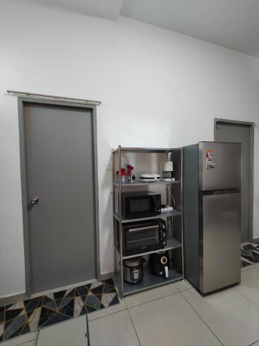 MeRiz Islamic Homestay, Bukit Beruntung near Pasar Malam Bukit Sentosa Night Market MeRiz Islamic Homestay, Bukit Beruntung near Pasar Malam Bukit Sentosa Night Market