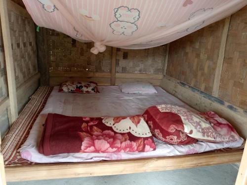 Houy Hoi Homestay in Muang Ngoy Houy Hoi Homestay in Muang Ngoy