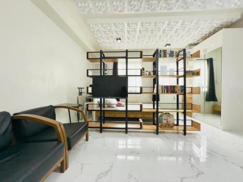 Modern Simplicity: Cozy @Nuvali in Canlubang Modern Simplicity: Cozy @Nuvali in Canlubang