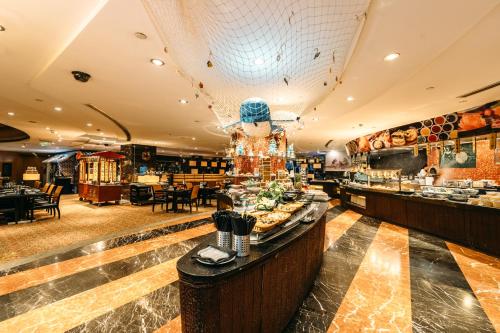 طعام و مشروبات, فندق رينيسانس تيانجين تي إي دي إيه كونفينشن سنتر (Renaissance Tianjin TEDA Convention Centre Hotel) in منطقة باي هاس للتنمية الاقتصادية طعام و مشروبات, فندق رينيسانس تيانجين تي إي دي إيه كونفينشن سنتر (Renaissance Tianjin TEDA Convention Centre Hotel) in منطقة باي هاس للتنمية الاقتصادية